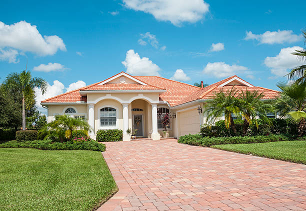 Best Driveway Pavers Near Me  in Bolivar, MO